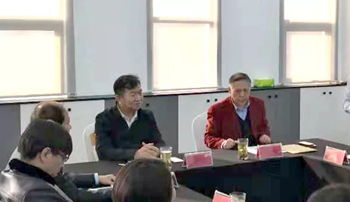 POC 睿未來 — 中國醫(yī)學裝備協(xié)會POCT分會和白求恩精神研究會檢驗醫(yī)學分會在禾柏生物聯(lián)合召開研討會