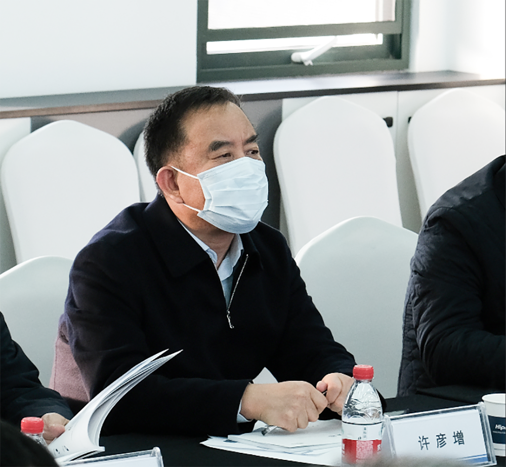 河北省藥品監(jiān)督管理局黨組書(shū)記、局長(zhǎng)許彥增一行蒞臨禾柏視察指導(dǎo)