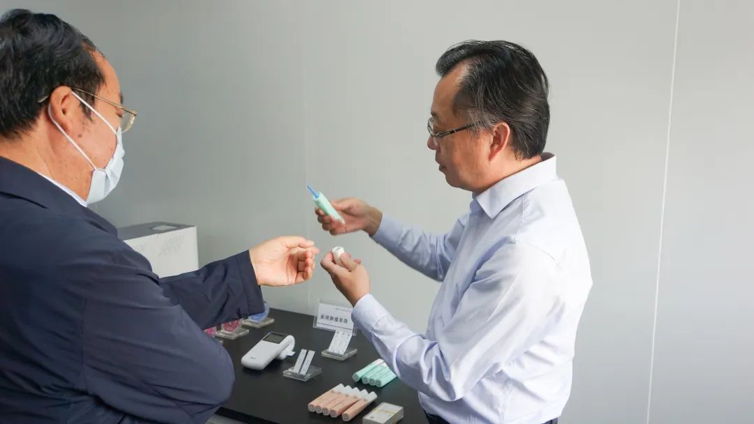 省科技廳一級(jí)巡視員郭玉明一行蒞臨禾柏調(diào)研指導(dǎo)